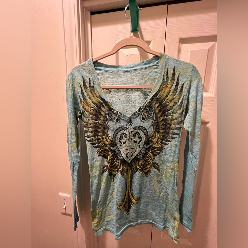 Women’s sinful long sleeve shirt size S